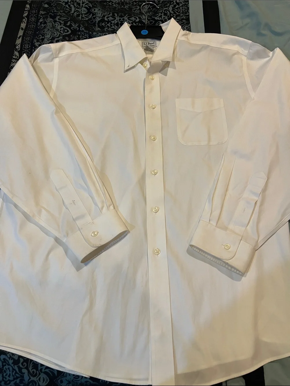 L.L. Bean Mens White Long-Sleeve Dress Shirt L.L. Bean Mens White Long-Sleeve Dress Shirt